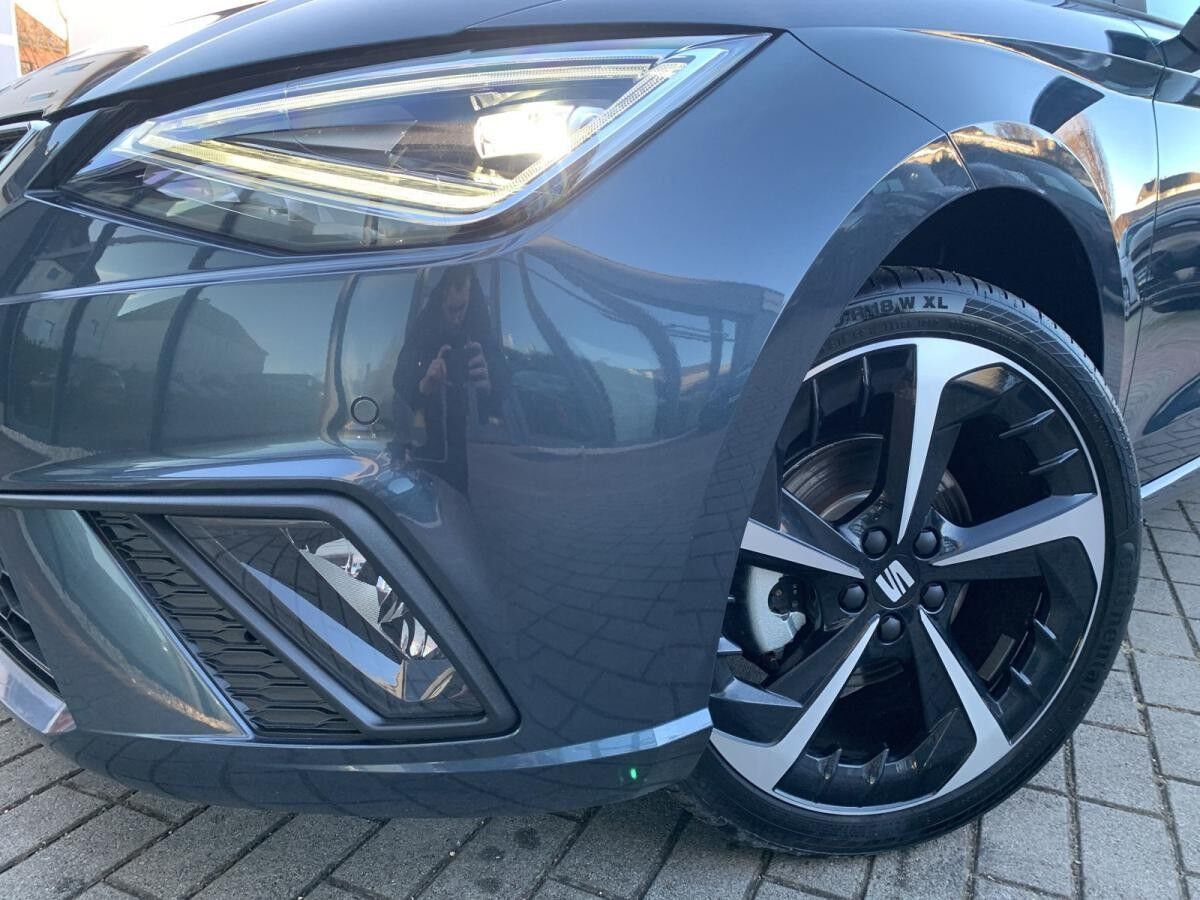 Seat Ibiza FR 1.0 TSI 6-Gang; HERBSTDEAL!!!Pano;Beats;Kamera;Winterpaket uvm.