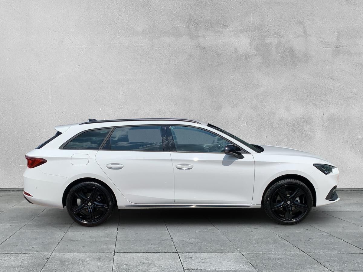 Seat Leon FR Black Edition 1.5 eTSI 110 kW (150 PS) 7-Gang-DSG;HERBSTDEAL!!!;AHZV;Winterpaket;Navi uvm.