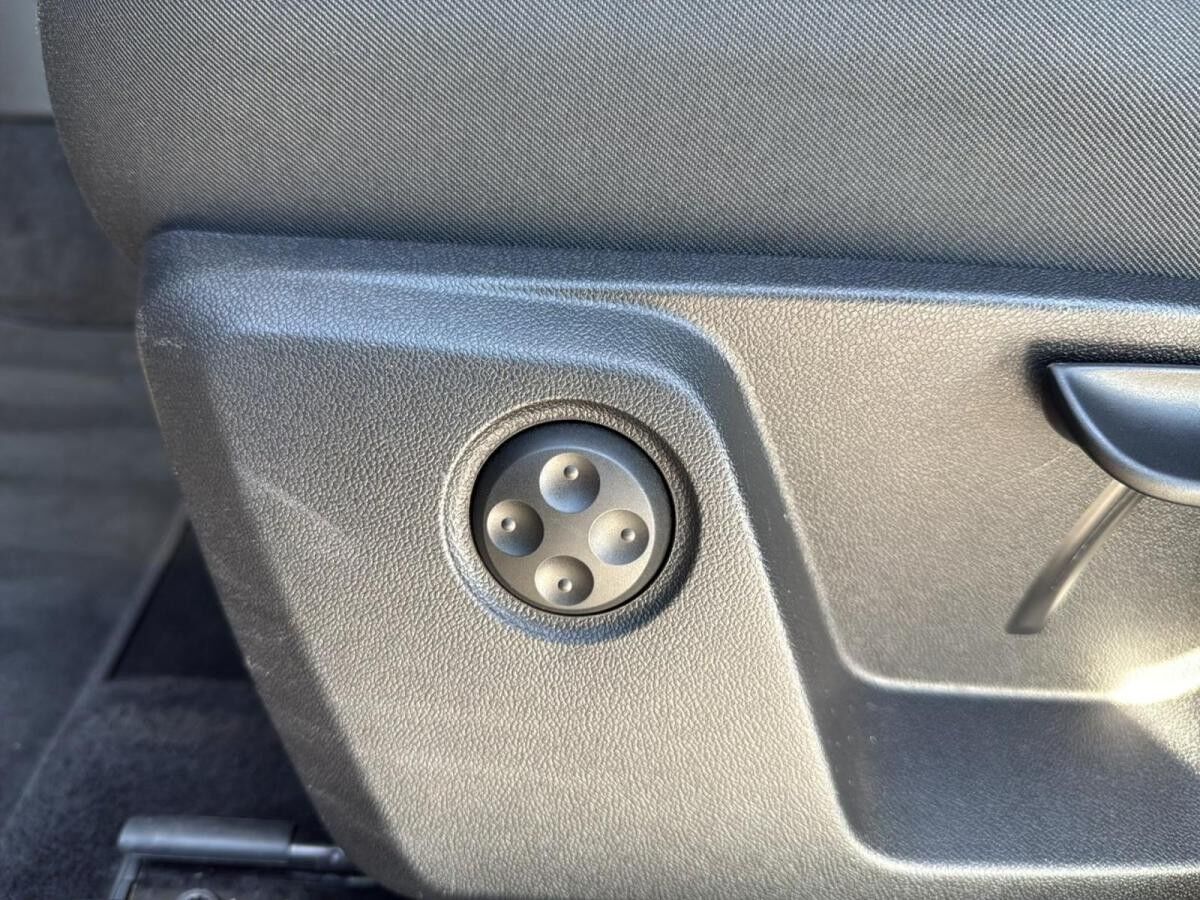 Audi Q2 advanced 35 TFSI S tr. Matrix ACC AHK Navi 17