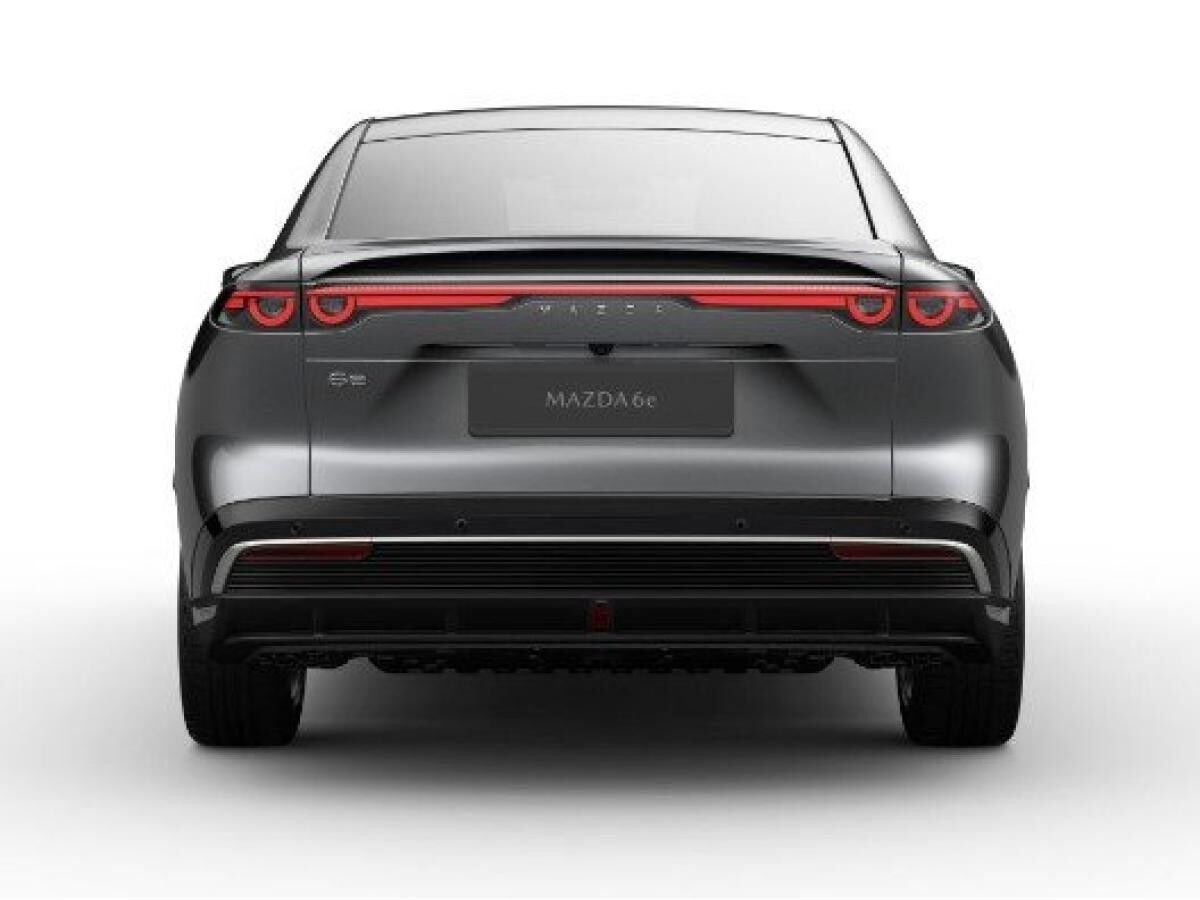 Mazda 6e TAKUMI PLUS