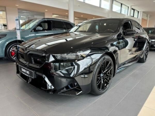 BMW M5 0,5% VERSTEUERUNG++SOFORT VERFÜGBAR!!!