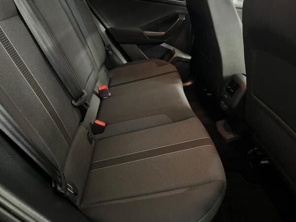 Volkswagen T-Roc Life 1.0 TSI - Navi SHZ LED LM Einparkhilfe Digital Cockpit MFL DAB+ Kamera App-Connect