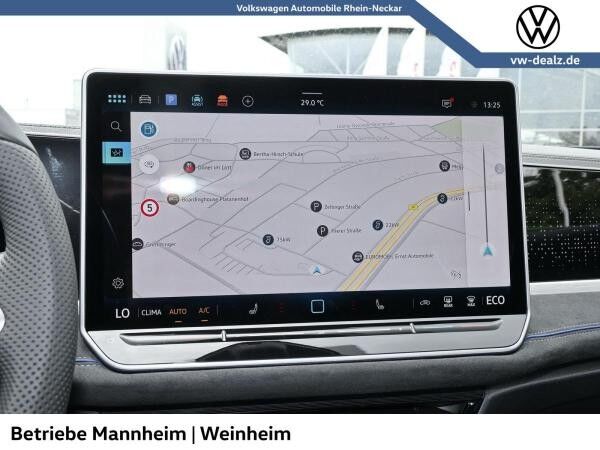 Volkswagen Passat R-Line 1.5 eHybrid OPF DSG LED Klima