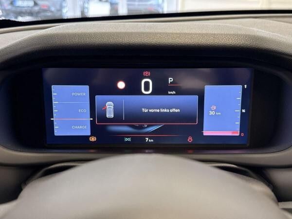 Jeep Avenger 1.2 Mild-Hybrid Summit Schiebedach