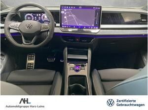 Volkswagen Tayron 1.5 eHybrid R-Line Pano AHK Leder IQ.Light Volkswagen Tayron 1.5 eHybrid R-Line Pano AHK Leder IQ.Light