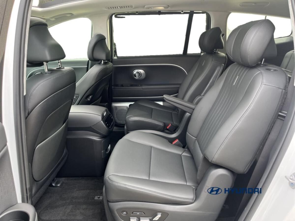 Hyundai IONIQ 9 UNIQ 6 Sitzer 307PS 4WD PANORAMA RELAX-Paket Hyundai IONIQ 9 UNIQ 6 Sitzer 307PS 4WD PANORAMA RELAX-Paket