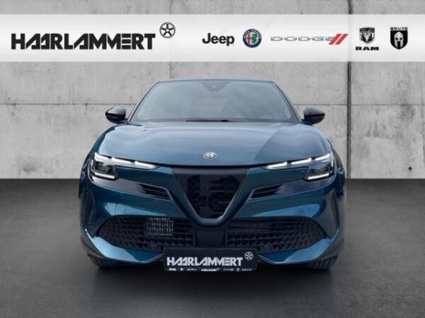 Alfa Romeo Junior IBRIDA Speciale 1.2 VGT MASSAGE+PANORAMA+PDC+KAMERA+CARPLAY+NAVI