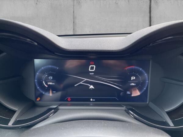 Alfa Romeo Junior IBRIDA Speciale 1.2 VGT MASSAGE+PANORAMA+PDC+KAMERA+CARPLAY+NAVI