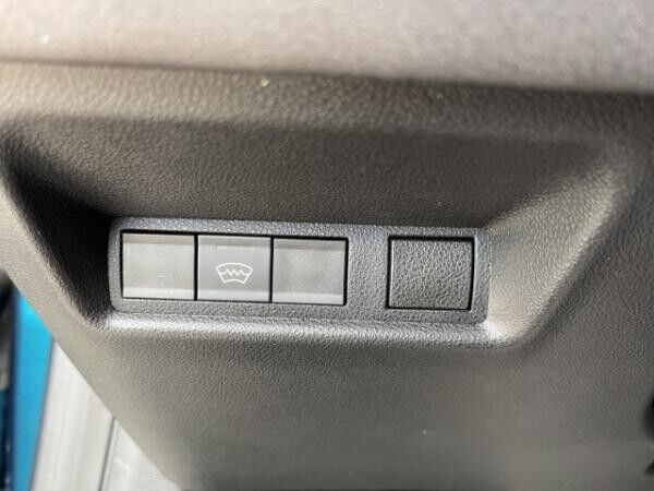 Alfa Romeo Junior IBRIDA Speciale 1.2 VGT MASSAGE+PANORAMA+PDC+KAMERA+CARPLAY+NAVI