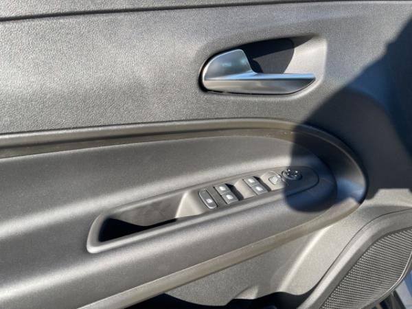 Jeep Avenger Altitude 1.2 PDC+CARPLAY+LED+SHZ+ALLWETTER