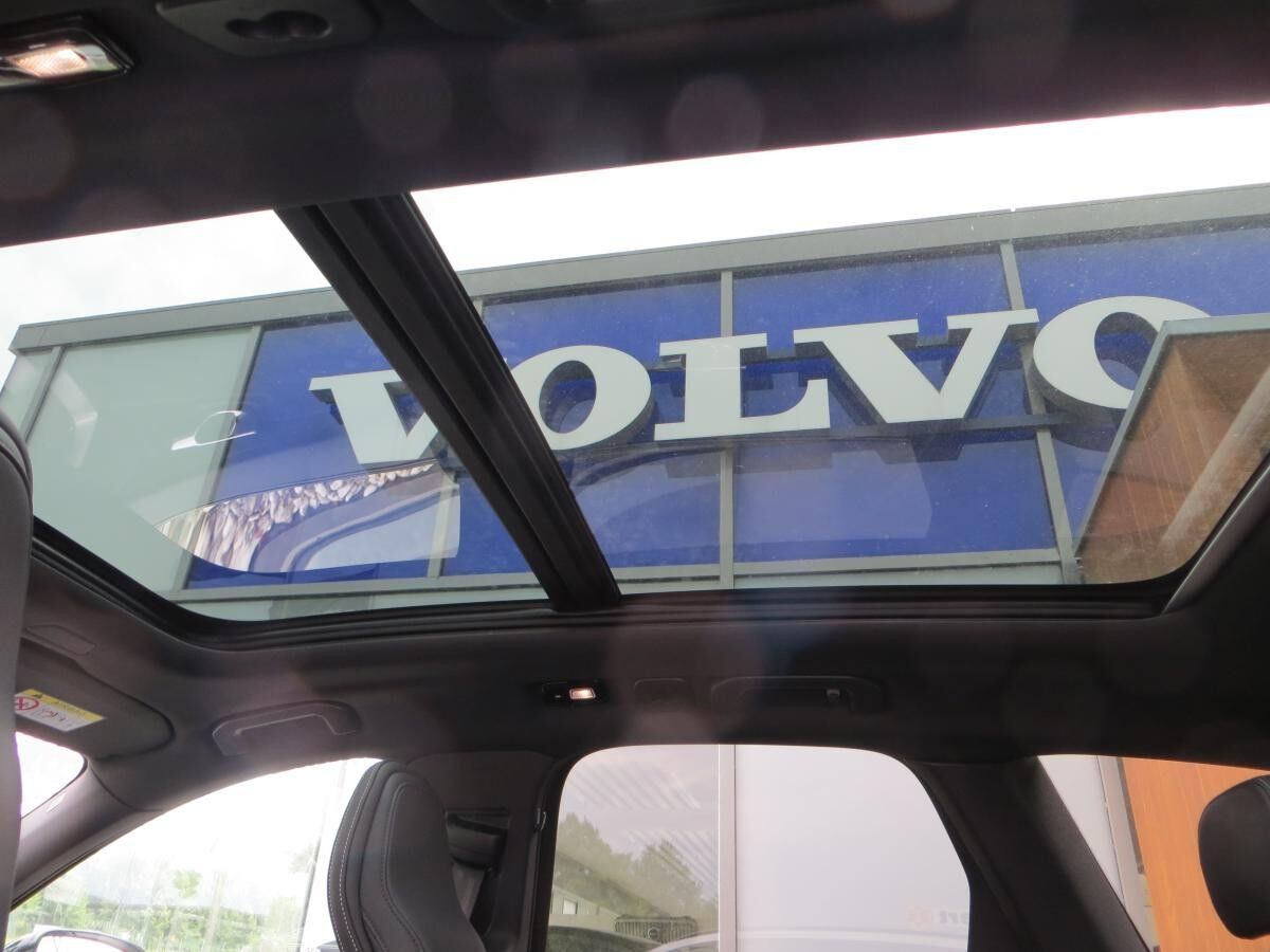 Volvo XC60 Volvo XC60 B5 AWD Plus Black Edition MY 2026