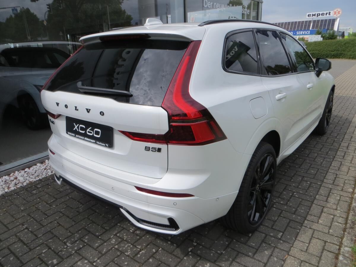 Volvo XC60 Volvo XC60 B5 AWD Plus Black Edition MY 2026