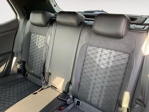 Volkswagen T-Cross R-Line DSG*NAVI*ACC*AHK*LED-MATIX*