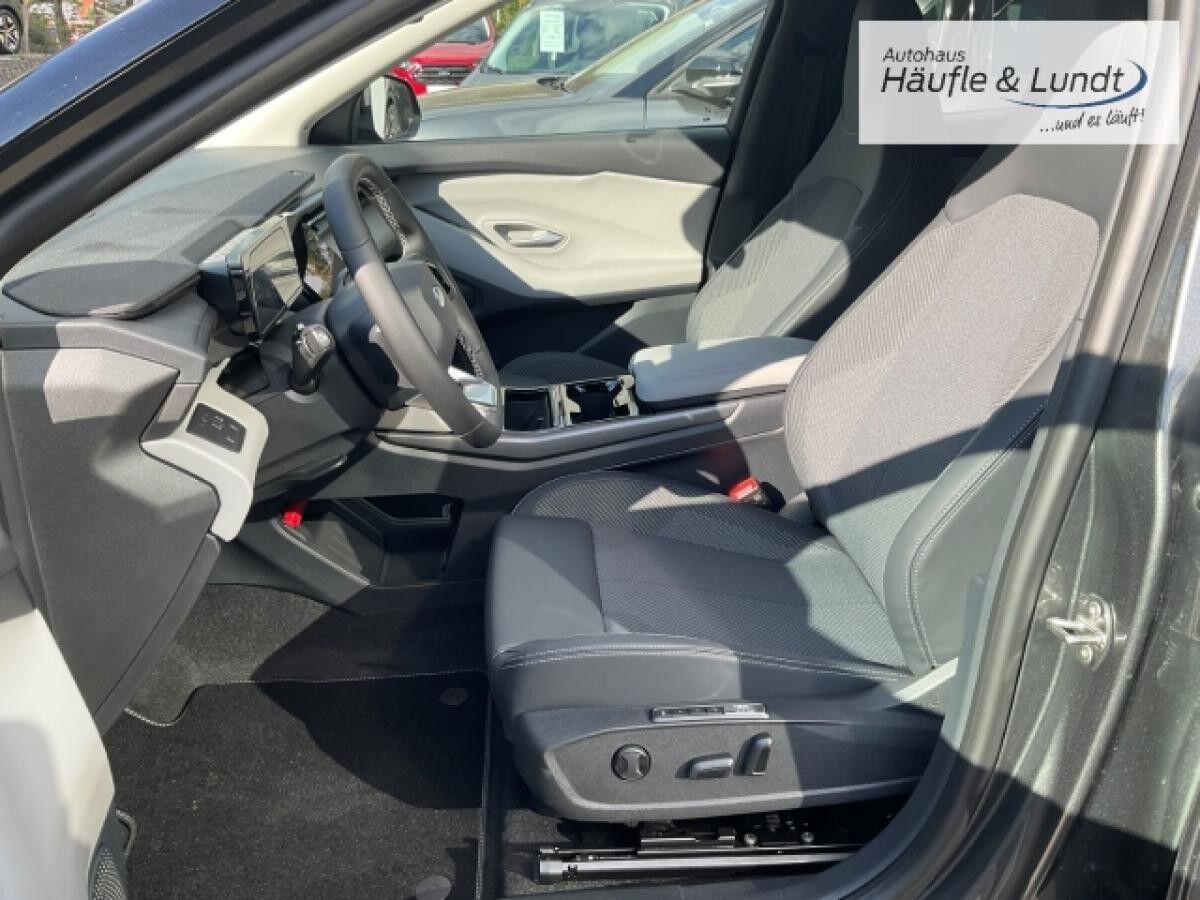 Ford Explorer Aktion 77 kWh 286 PS / vers. Farben / Fahrerassistenzpaket