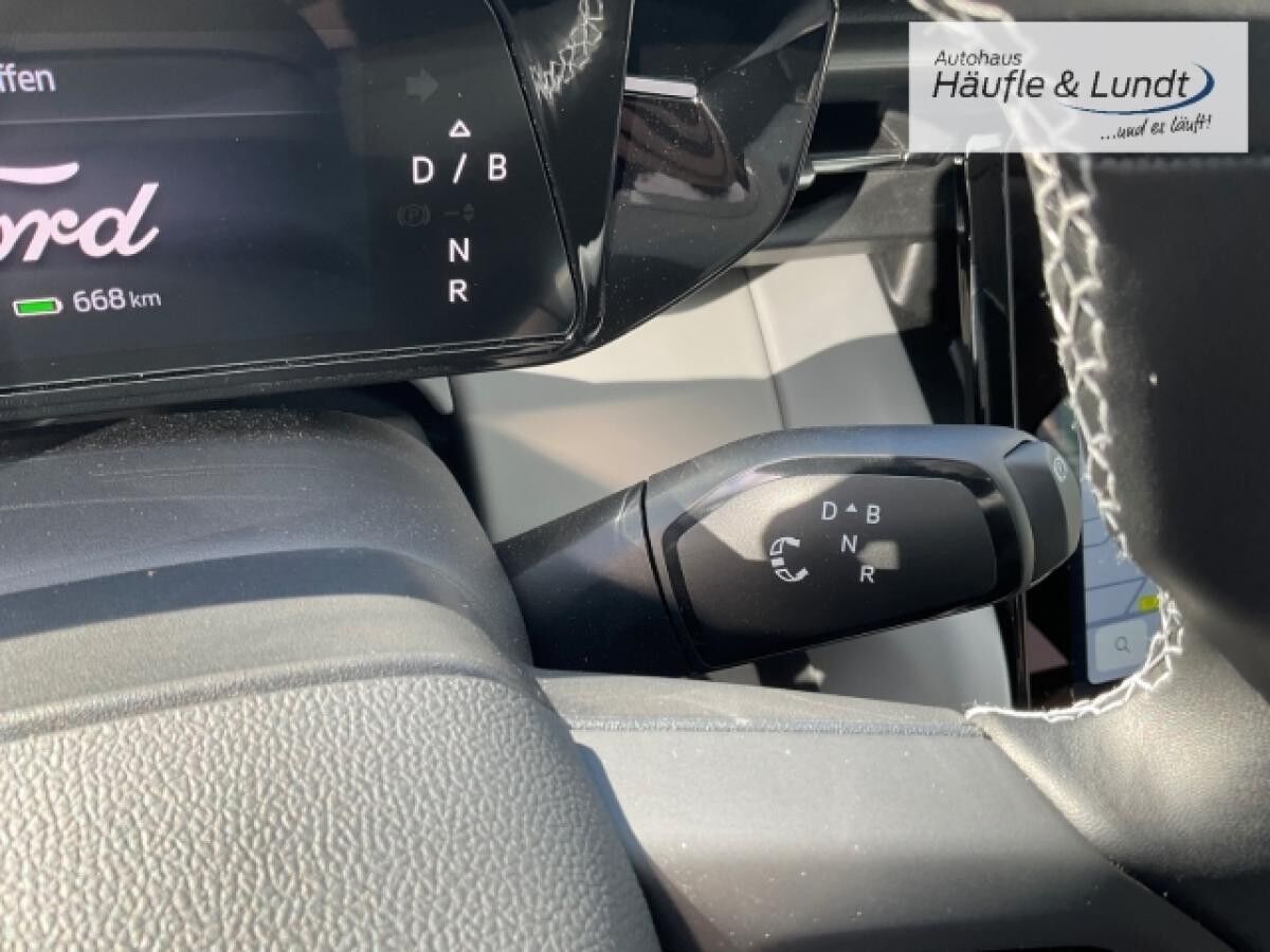 Ford Explorer Aktion 77 kWh 286 PS / vers. Farben / Fahrerassistenzpaket