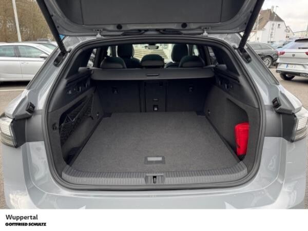 Volkswagen ID.7 Tourer Pro 210 kW LED NAVI AHK KAMERA