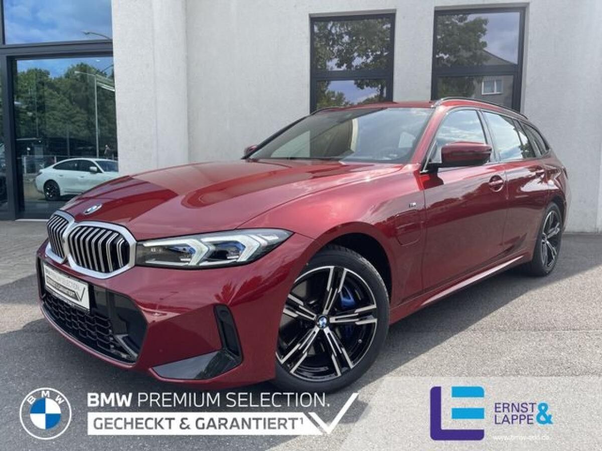 BMW 330 xDrive Tour M Sport || eStize AHK Pano 360°  94km Reichweite!!