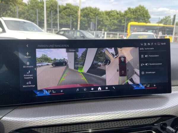 BMW 330 xDrive Tour M Sport || eStize AHK Pano 360°  94km Reichweite!!