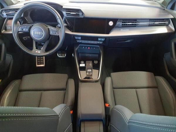 Audi A3 Sportback 30 TFSI LED Navi PDC+ Teilleder