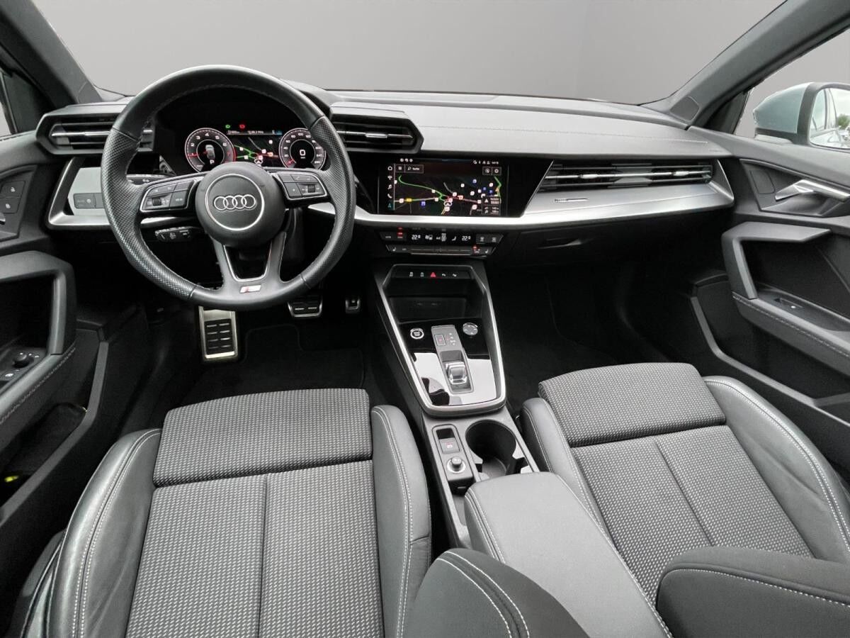 Audi A3 Sportback 30 TFSI LED Navi PDC+ Teilleder