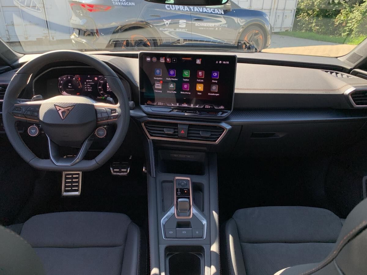 Cupra Leon VZ 2.0 TSI 245 kW (333 PS) 7-Gang-DSG 4Drive;HERBSTDEAL;HD Matrix;Navi;Sennheiser uvm.