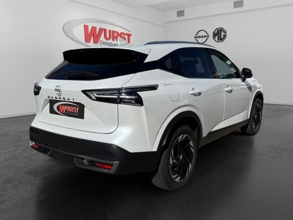 Nissan Qashqai (J12B) 6MT N-Connecta mit Winterpaket + Komfortpaket