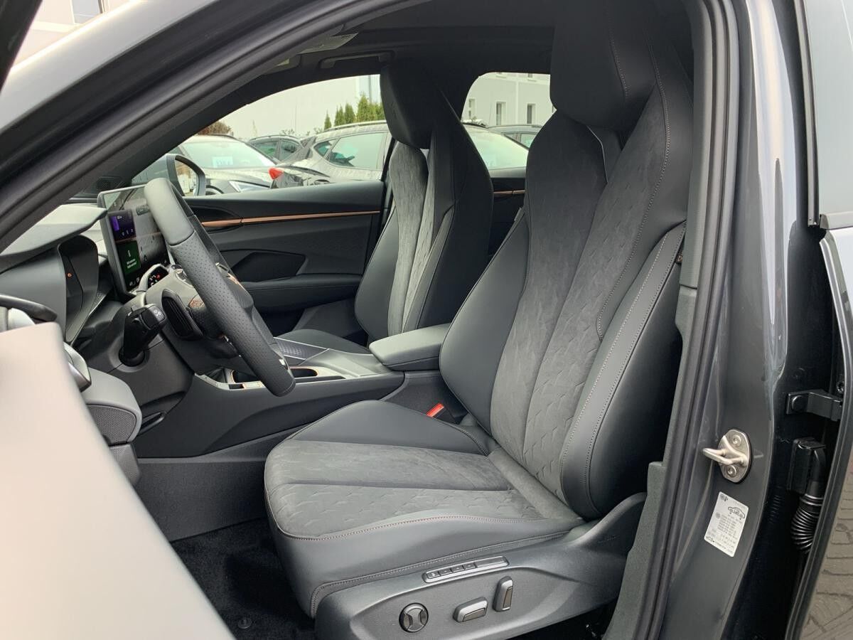 Cupra Terramar 1.5 e-HYBRID 150 kW (204 PS) 6-Gang-DSG;HERBSTDEAL!!;AHZV;Pano;Head-up uvm.