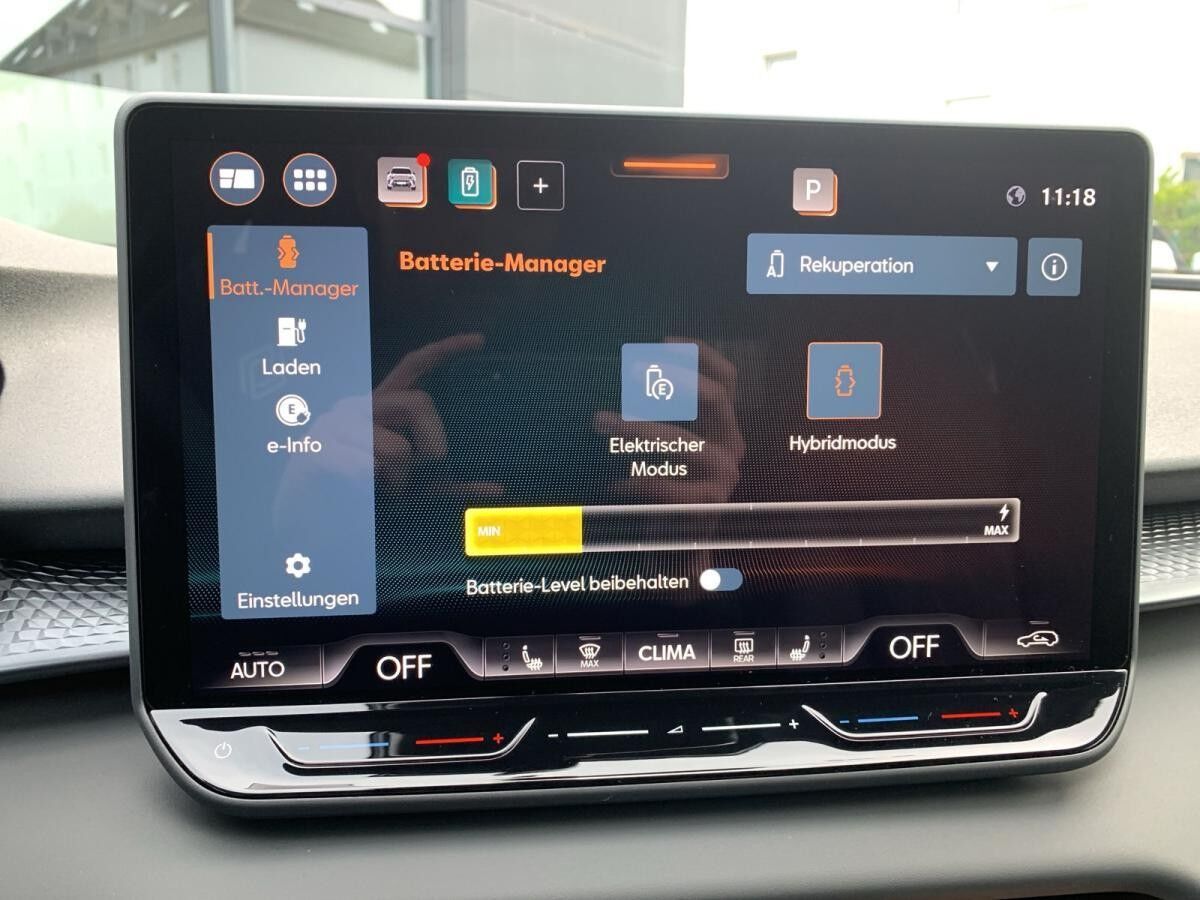 Cupra Terramar 1.5 e-HYBRID 150 kW (204 PS) 6-Gang-DSG;HERBSTDEAL!!;AHZV;Pano;Head-up uvm.