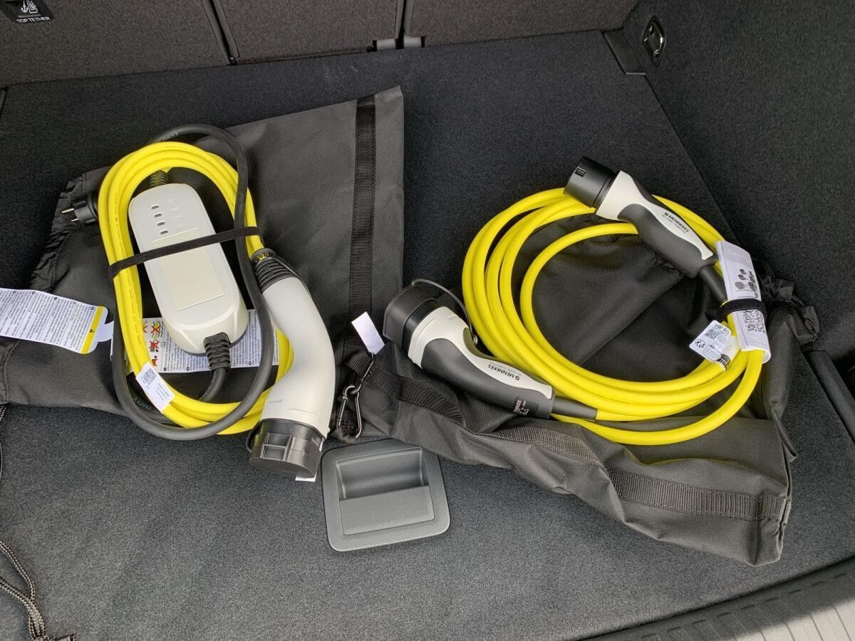 Cupra Terramar 1.5 e-HYBRID 150 kW (204 PS) 6-Gang-DSG;HERBSTDEAL!!!;AHZV;Sennheiser;Drive Paket uvm.