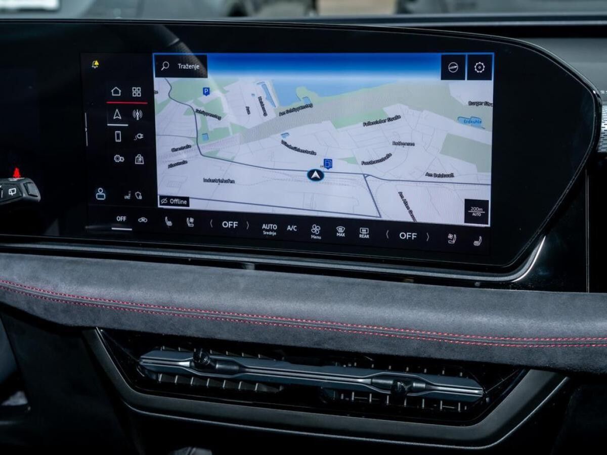 Audi A6 e-tron Avant performance edt one S line /Matr