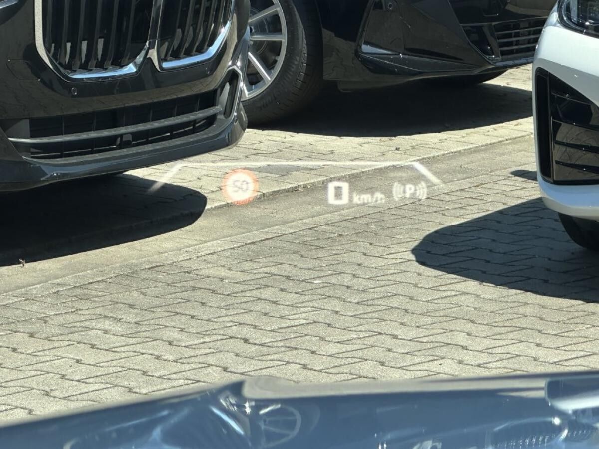 BMW 135 xDrive M Sport || DrivingPro HUD H&K 360°