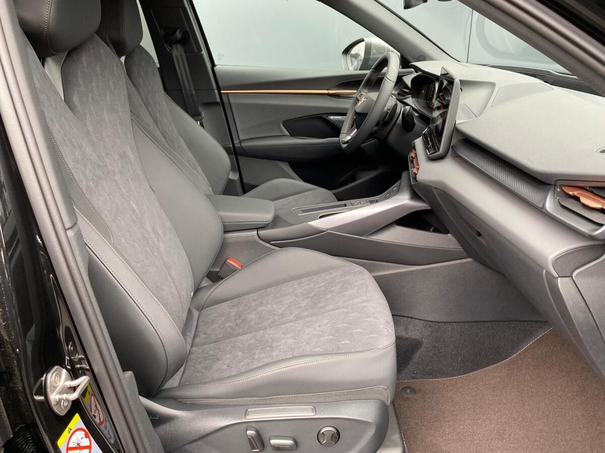 Cupra Terramar 1.5 eTSI DSG MATRIX NAV ACC RFK AHK HUD