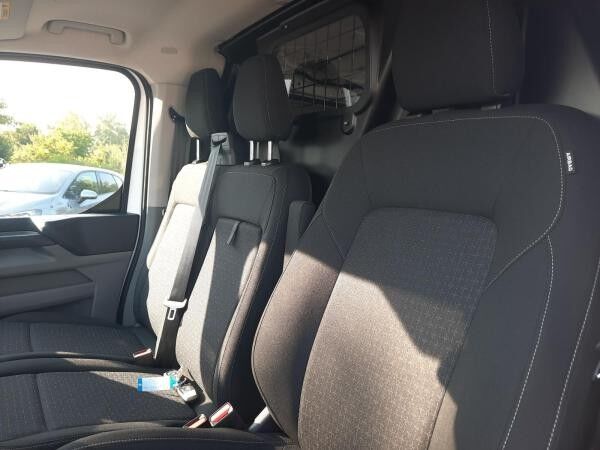 Ford Transit Custom 2.5l PHEV Kasten 320L1 Trend AHK