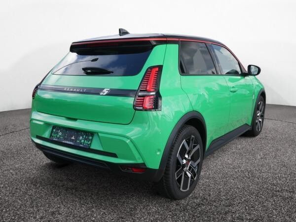 Renault 5 100% electric Techno 150 Comfort Range