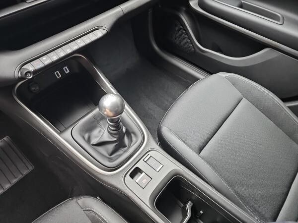 Jeep Avenger 1.2 GSE T3 ALTITUDE MJ25 WINTER PAKET ALLWETTERREIFEN