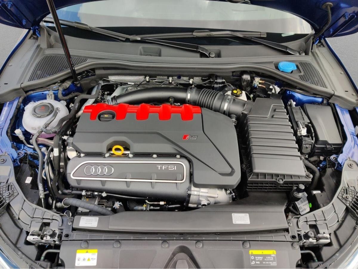 Audi RS3 RS 3 Sportback INDIVIDUAL*280kmh*RSAbgas*Schalen