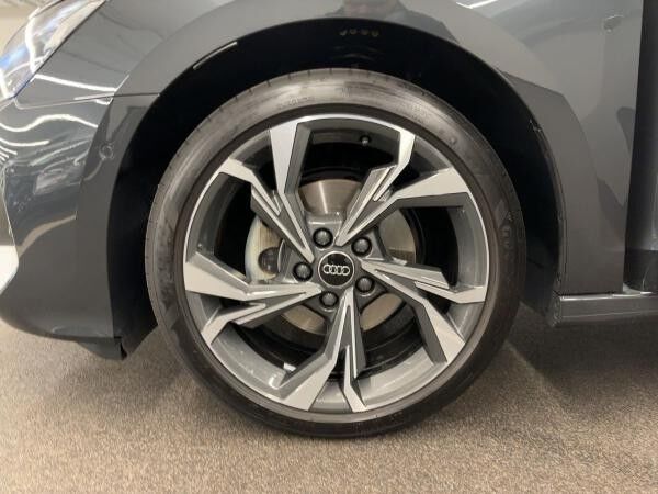 Audi A3 Sportback Advanced 30 TFSI S tr.
