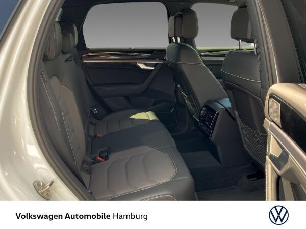 Volkswagen Touareg R-Line 3.0 V6 TDI AHK Panoramadach PDC