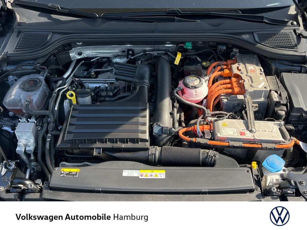 Volkswagen Golf VIII GTE eHybrid 1.4 DSG Sitzheizung PDC