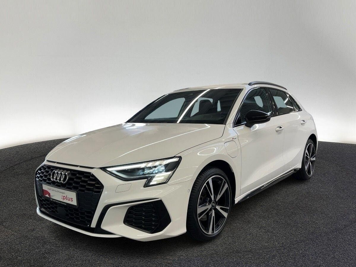 Audi A3 Sportback e-tron S line 40 TFSI Matrix Navi virtual Teilleder