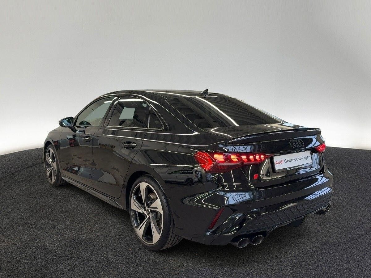 Audi S3 Limousine 2.0 TFSI Kamera ACC LED virtual Navi