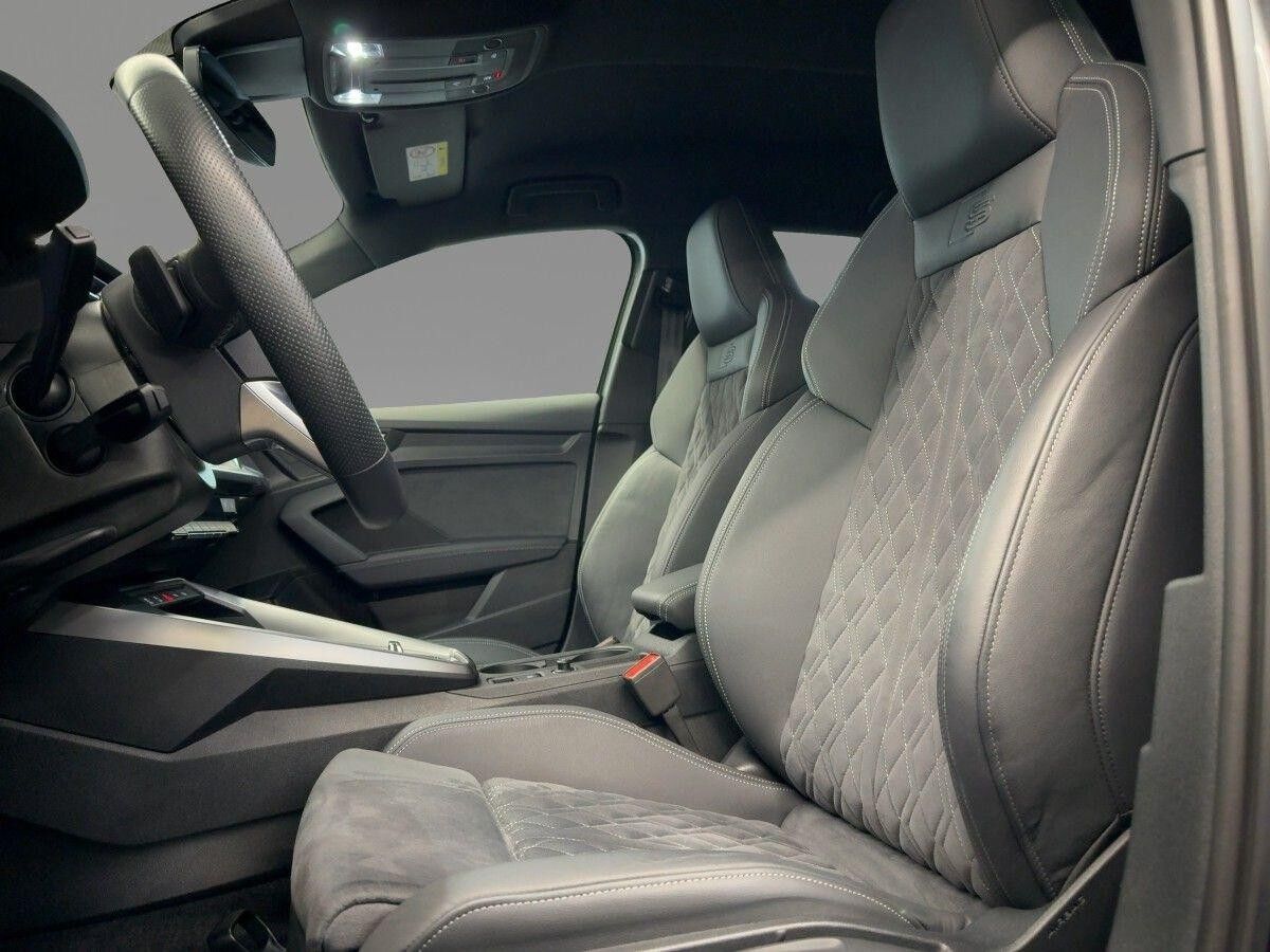 Audi A3 Sportback S line 35 TFSI Kamera AHK LED virtual Navi