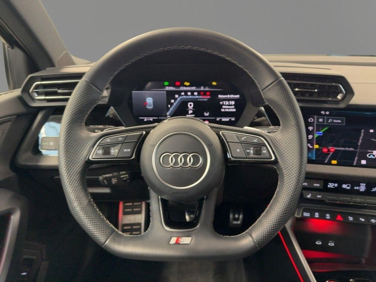 Audi S3 Limousine 2.0 TFSI Kamera ACC LED virtual Navi