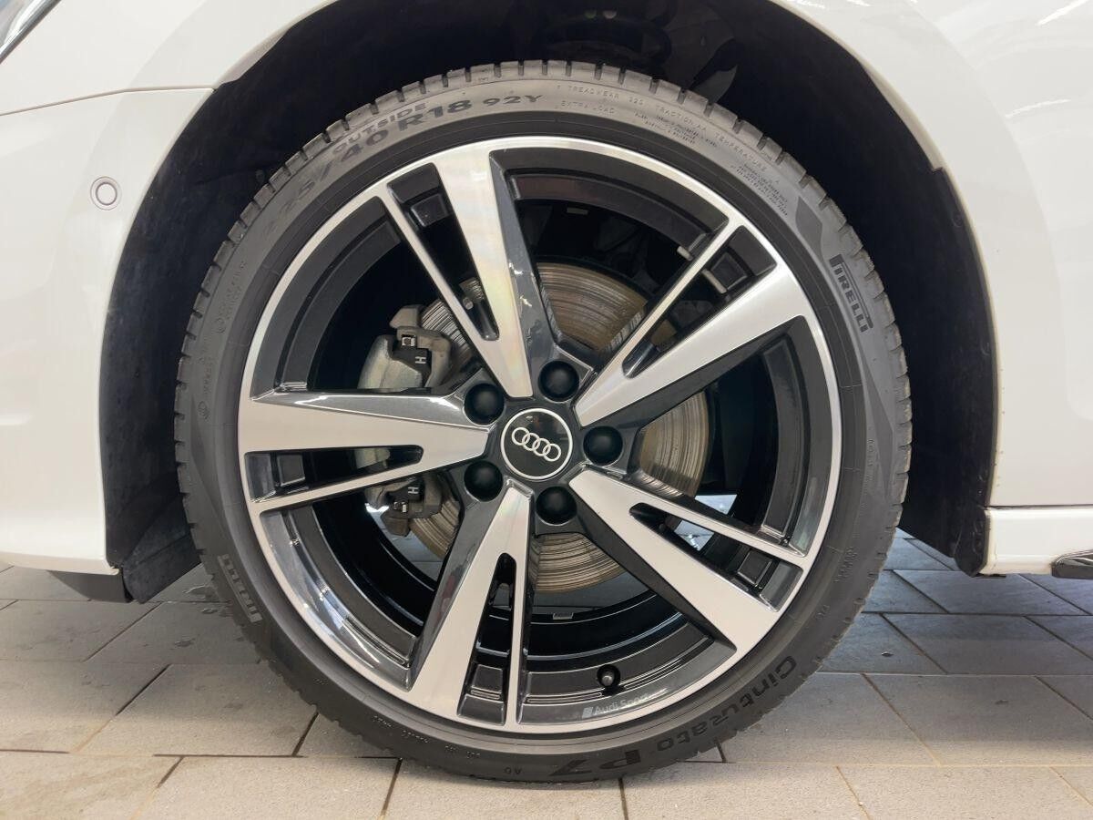 Audi A3 Sportback e-tron S line 40 TFSI Matrix Navi virtual Teilleder