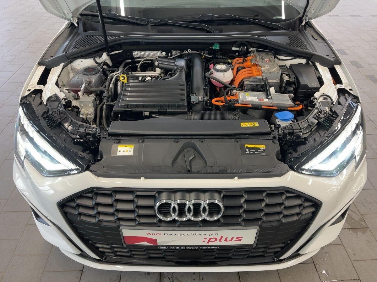 Audi A3 Sportback e-tron S line 40 TFSI Matrix Navi virtual Teilleder