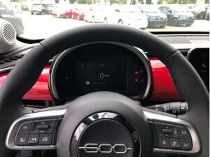 Fiat 600 E Red 54 kWh PDC LED Klimaautomatik