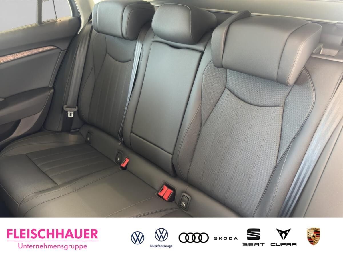 Skoda Superb L&K 2,0 TDI 142 kW 7-Gang-DSG 4x4, AHK