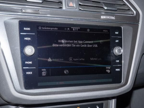 Volkswagen Tiguan 2.0 TDI Elegance Navi AHK Keyless Matrix-LED