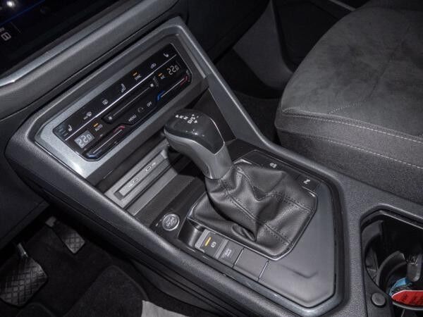 Volkswagen Tiguan 2.0 TDI Elegance Navi AHK Keyless Matrix-LED