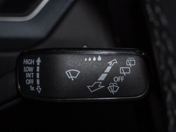 Volkswagen Tiguan 2.0 TDI Elegance Navi AHK Keyless Matrix-LED